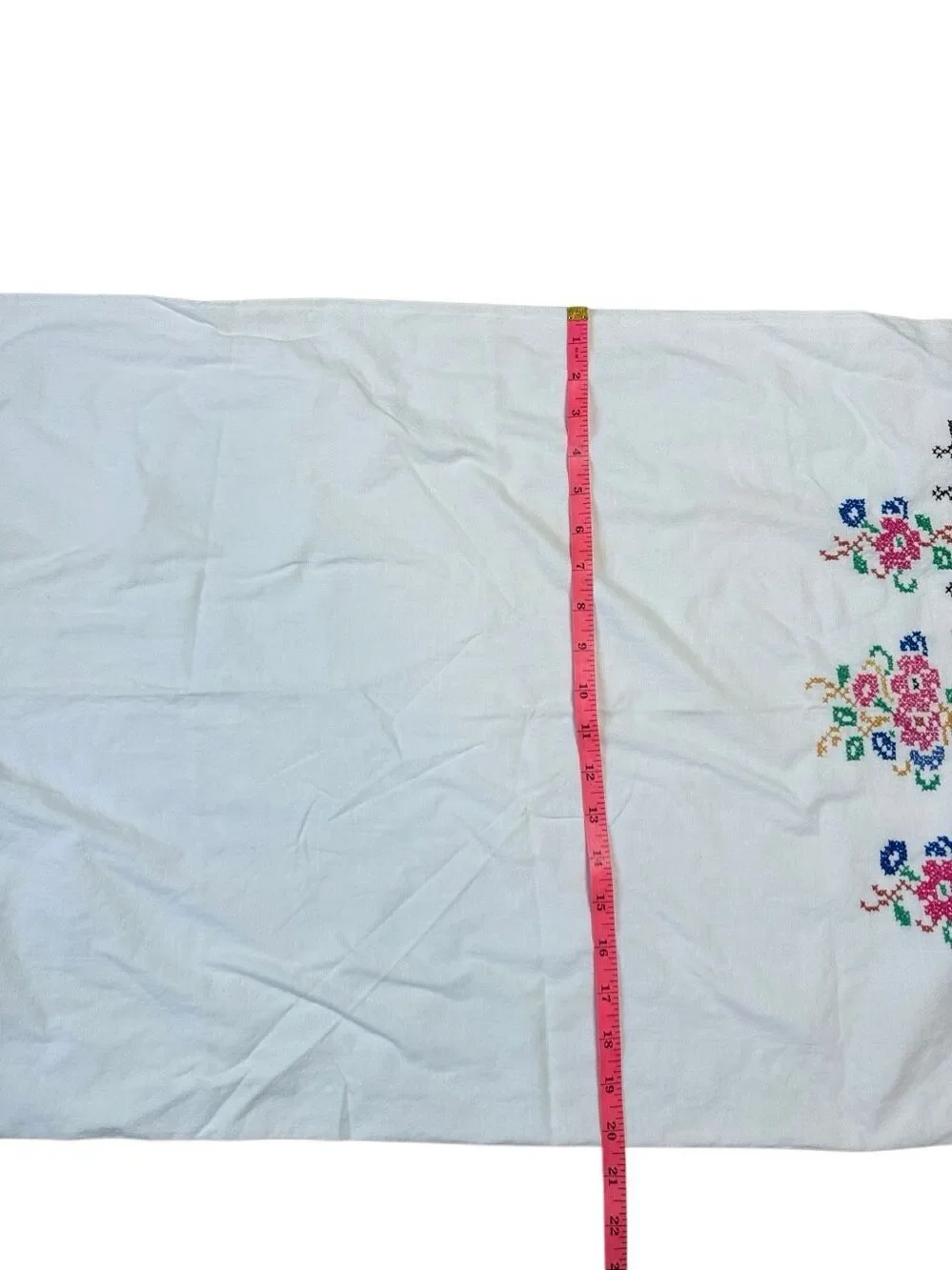 70s Vintage White Floral Embroidered Standard Pillowcase